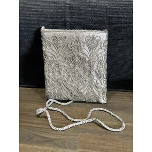 Vintage Valerie Steven’s Beaded Gray Silver Handbag Purse Evening Bag Elegant